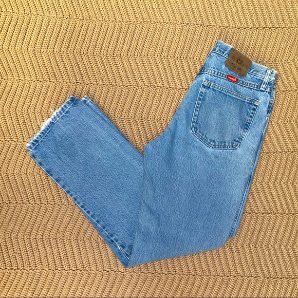 Wrangler Jeans - Picture 2 of 6